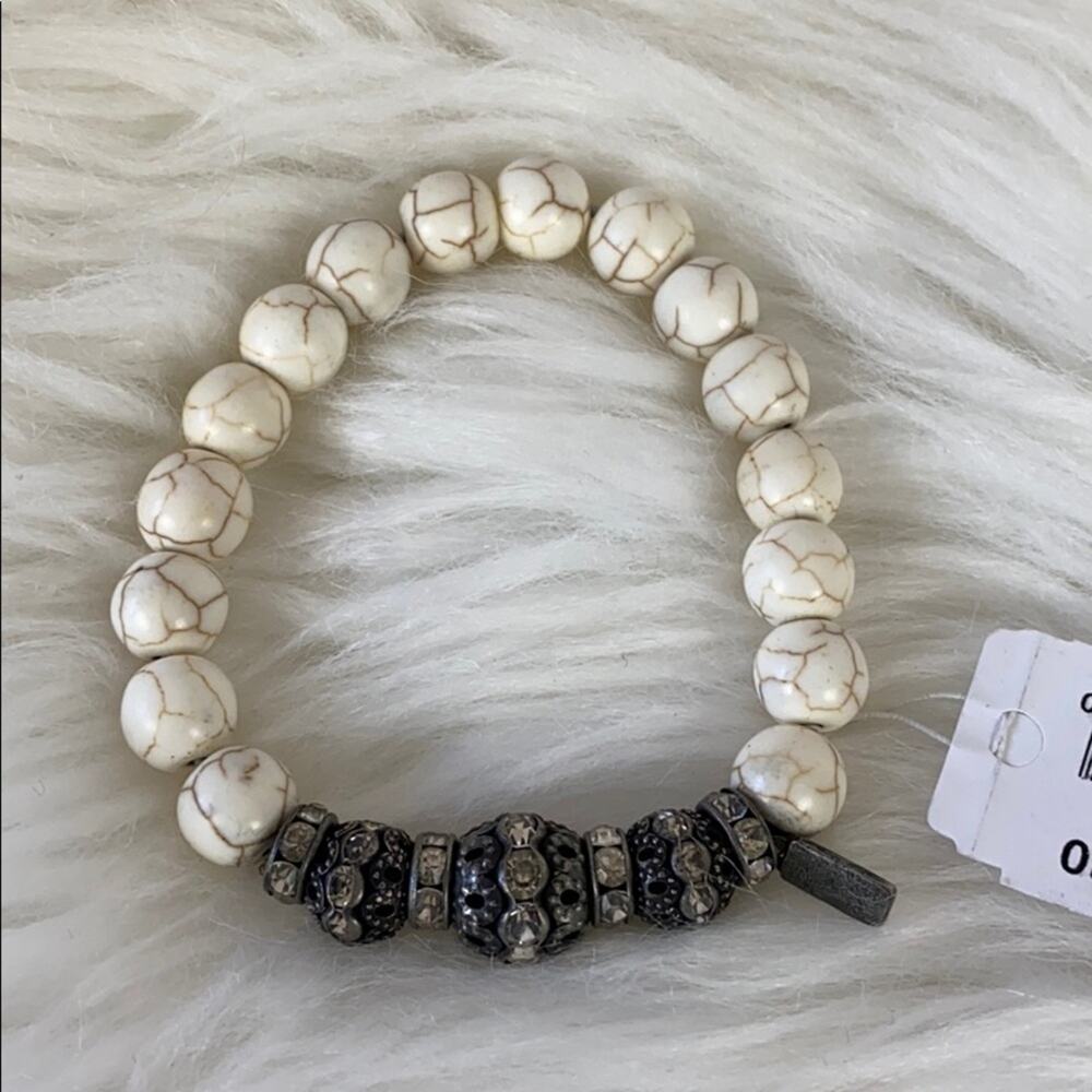 Vivi NWT White Black & Silver Bead Bracelet